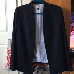 Tahari Navy Blue Women’s Suit